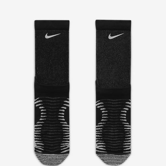 BUNDLE Nike Trail Wool Crew Socks with NIKEGRIP technology 3 Pairs NWT $90 VALUE - Picture 3 of 7